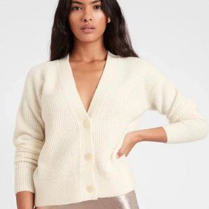 Banana Republic Aire Waffle Knit V neck Cropped Cardigan White S